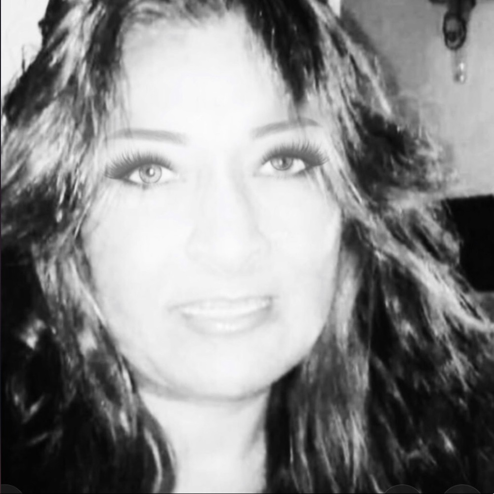 Meet your Posher, Nanci